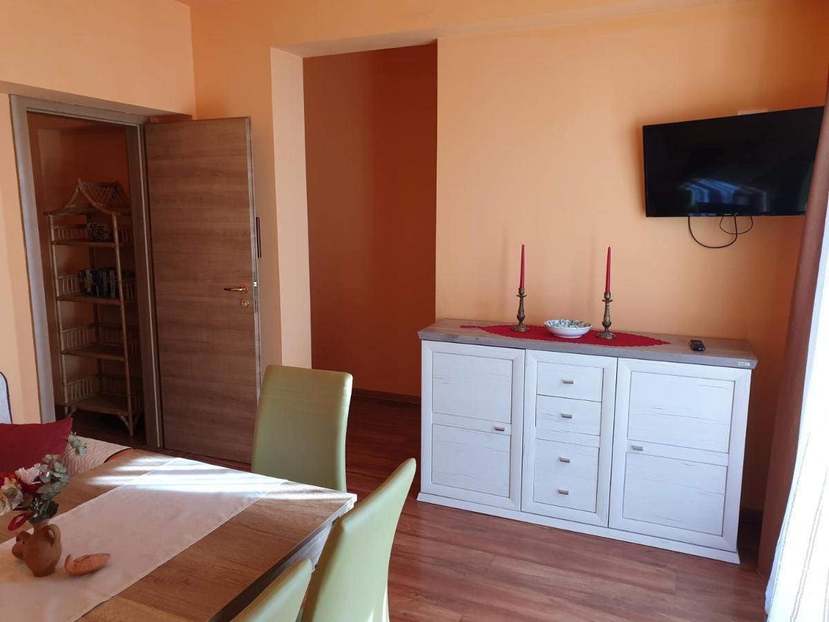 Danja Apartment *