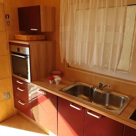 Apartmani Danja Kastela Exterior photo